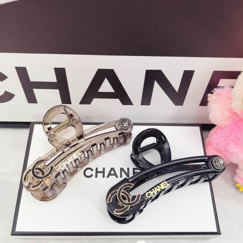 Chanel Hair Grab Clip dx15